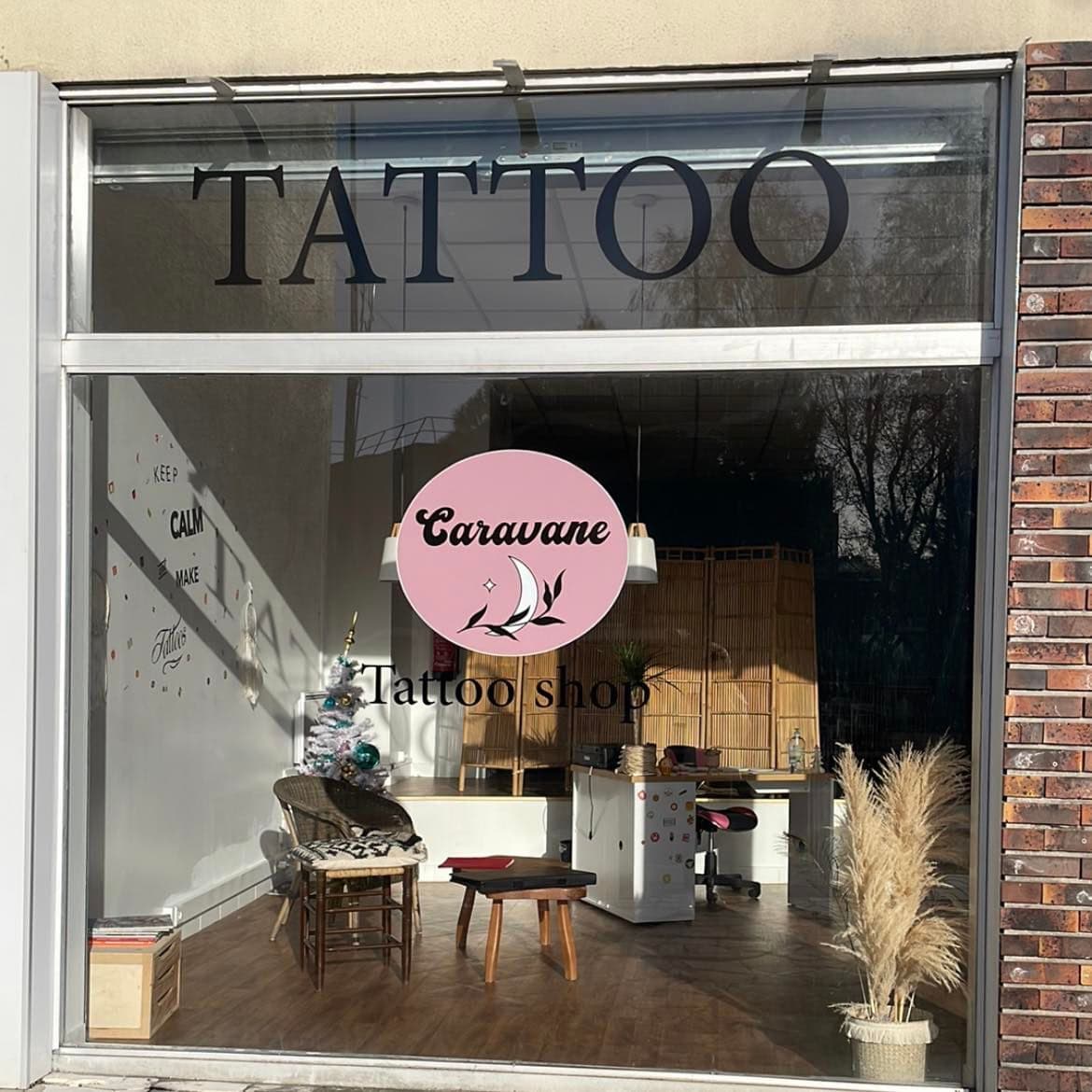 Caravane Tattoo Shop